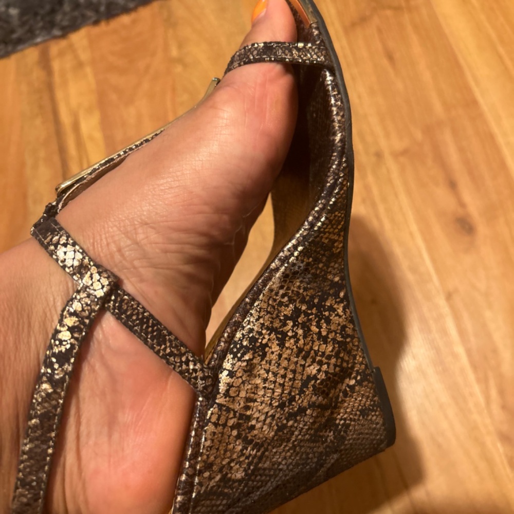 Wedges - Picture 3 of 4